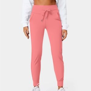 Halara High drawstring side pocket full length joggers New without tag